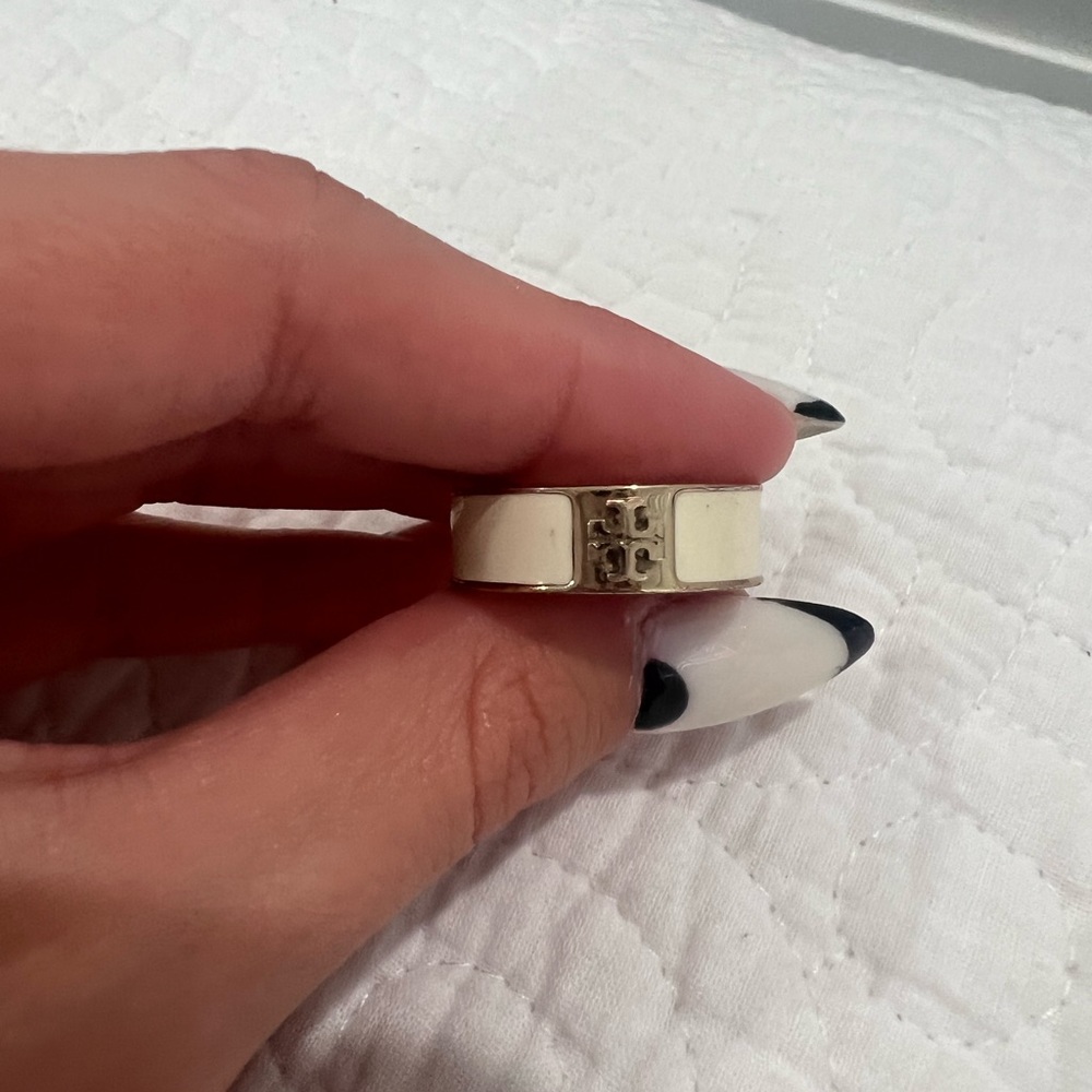 Tory Burch ring